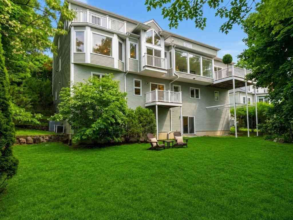 Homes For Rent - 75 Huntington<br/> Newton, MA 02458