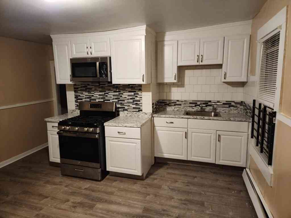 Apartment For Rent - 207 Court #1<br/> New Bedford, MA 02740