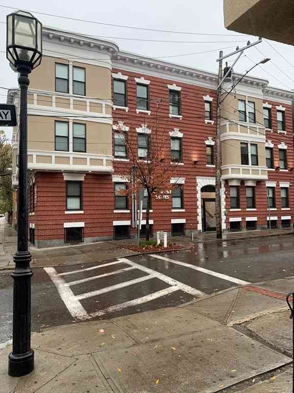 Apartment For Rent - 21 Fifth #1<br/> Chelsea, MA 02150