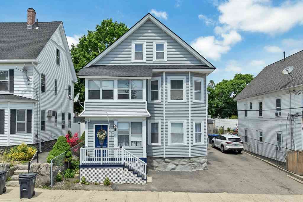 Multifamily For Rent - 65-1/2 Oakland Ave<br/> Methuen, MA 01844