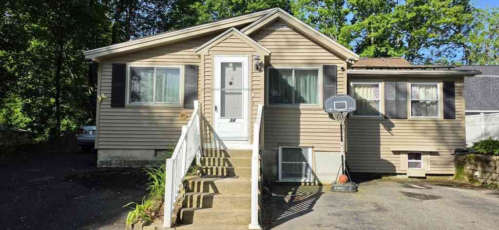 Homes For Sale - 34 Hatch St<br/> Haverhill, MA 01832