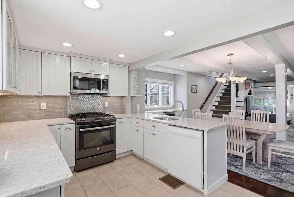 Homes For Sale - 27 Billows St<br/> Winthrop, MA 02152