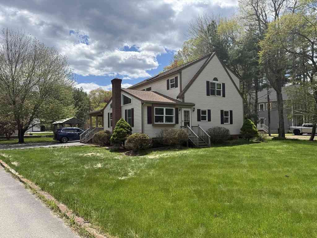 Homes For Rent - 29 Paul Road<br/> Middleboro, MA 02346