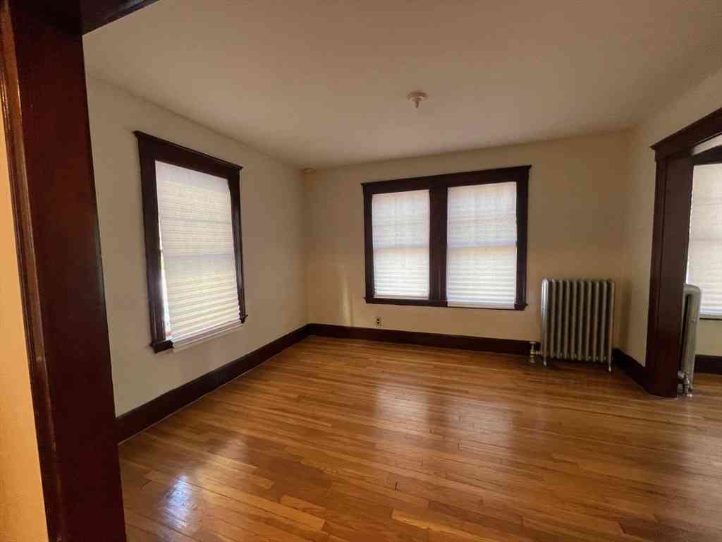 Apartment For Rent - 10 Breck St #1<br/> Milton, MA 02186