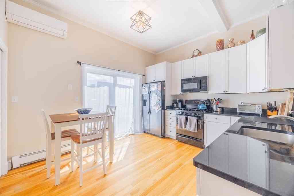 Condo For Sale - 90 Washington St #B<br/> Boston, MA 02129