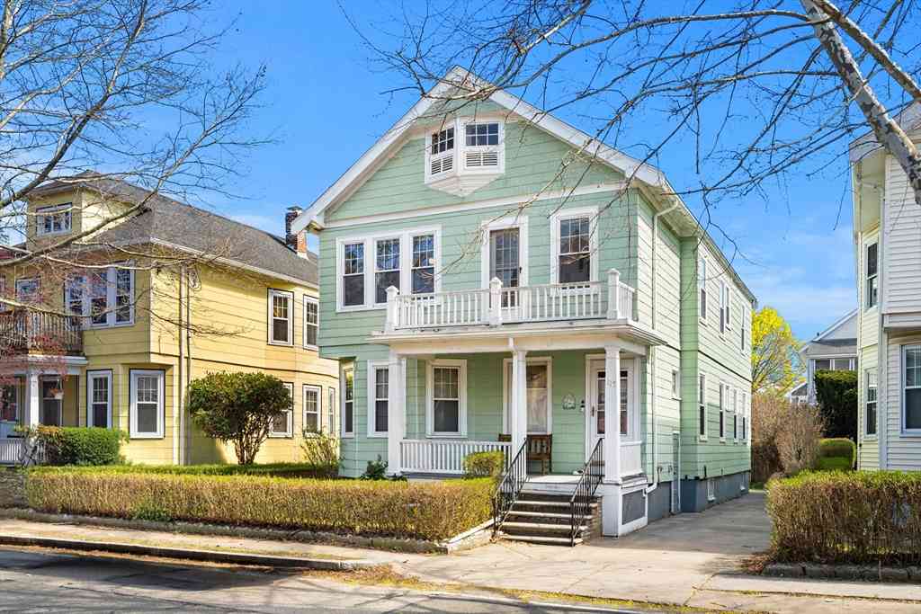 Multifamily For Rent - 115 Beech St<br/> Belmont, MA 02478