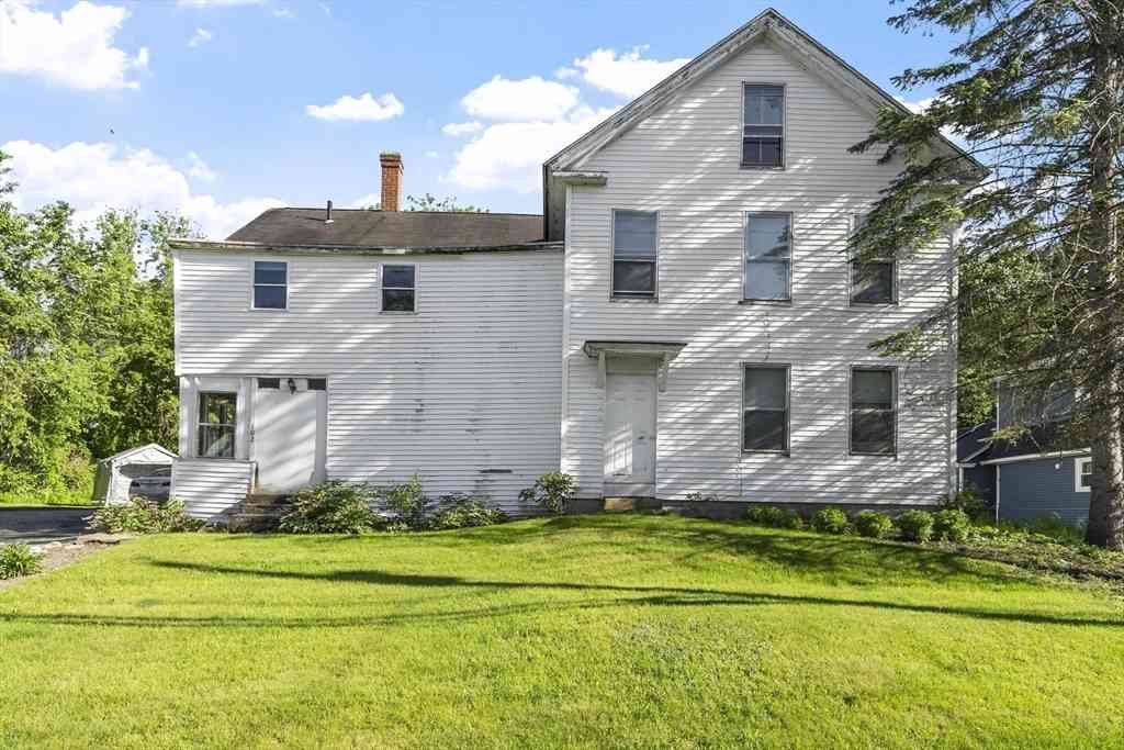 Multifamily For Rent - 102 Liberty St<br/> Athol, MA 01331