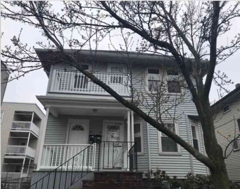 Apartment For Rent - 20 Meacham St #2<br/> Somerville, MA 02145