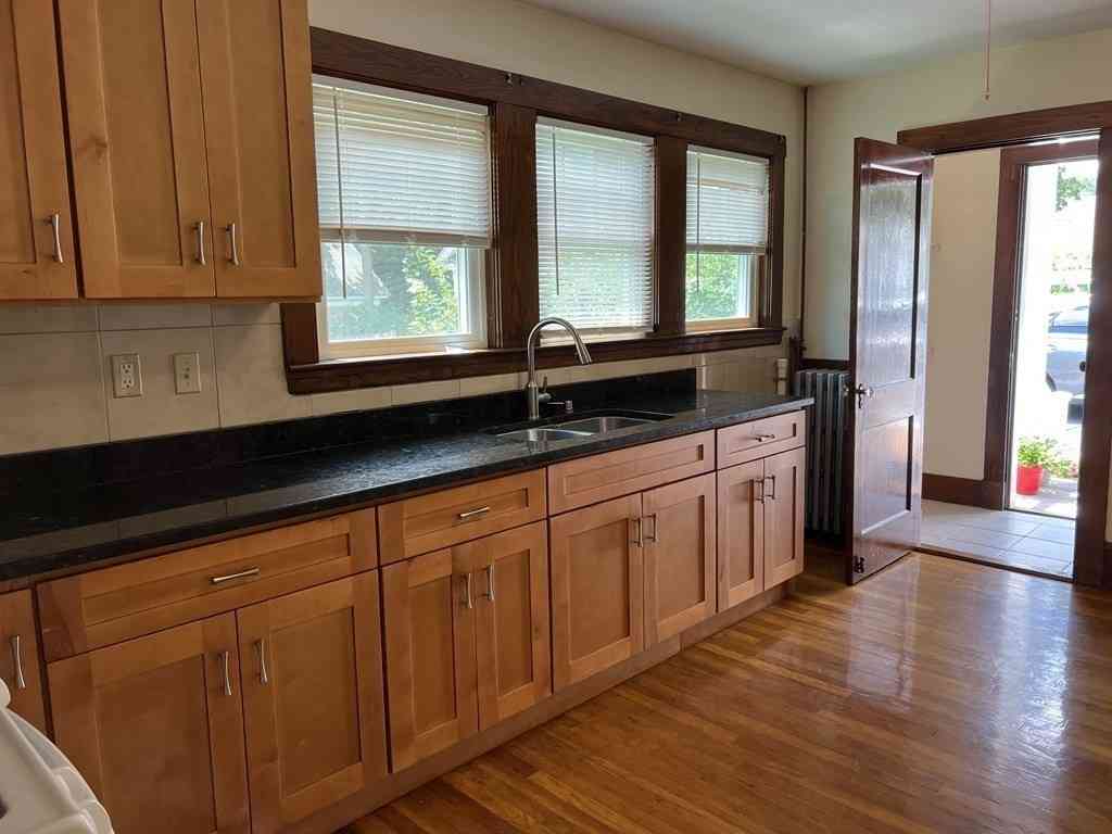 Apartment For Rent - 277 Lexington Street #1/F<br/> Newton, MA 02466
