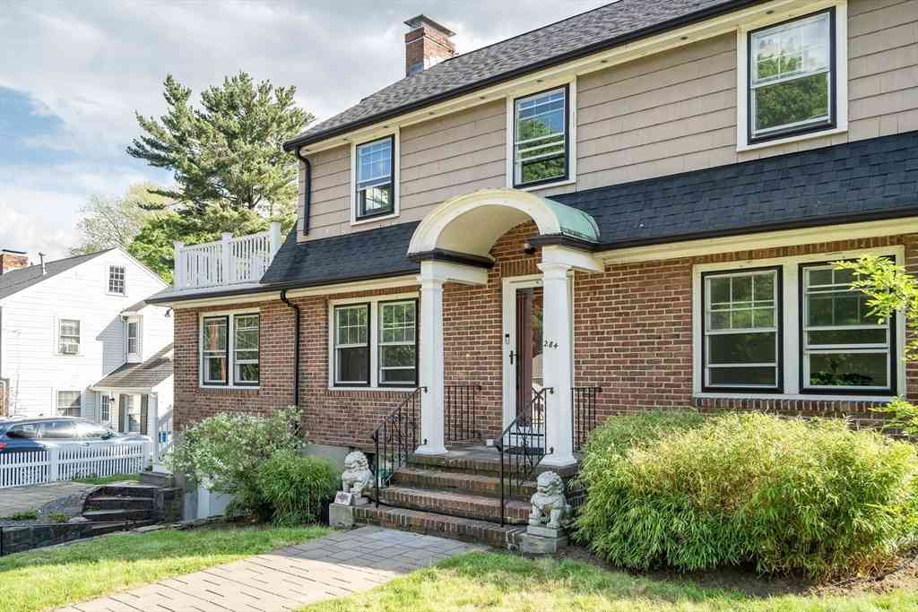 Homes For Sale - 284 Lake St<br/> Belmont, MA 02478