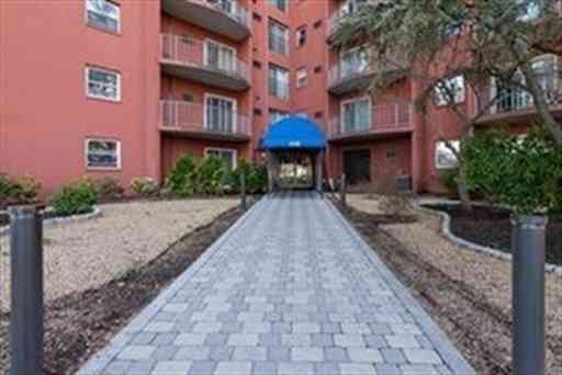 Condo For Rent - 115 W. Squantum St #1001<br/> Quincy, MA 02171