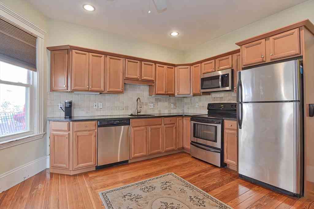 Condo For Rent - 762 Columbia Road #1<br/> Boston, MA 02125