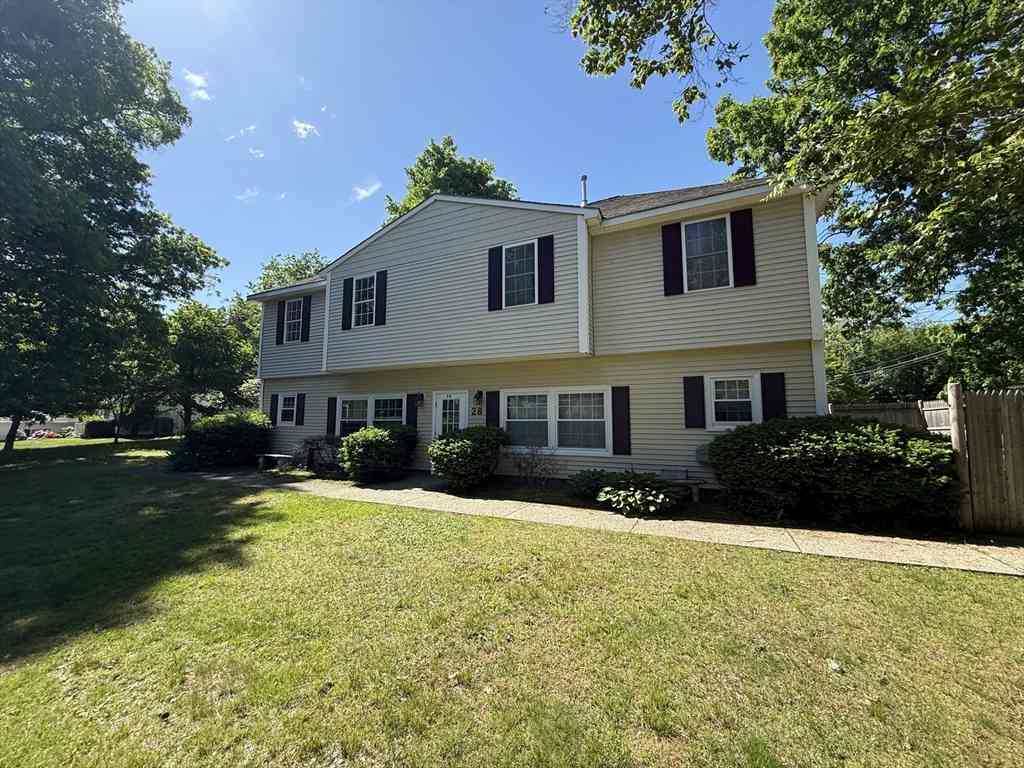 Apartment For Rent - 28 Crestview Dr #LHS<br/> Westborough, MA 01581