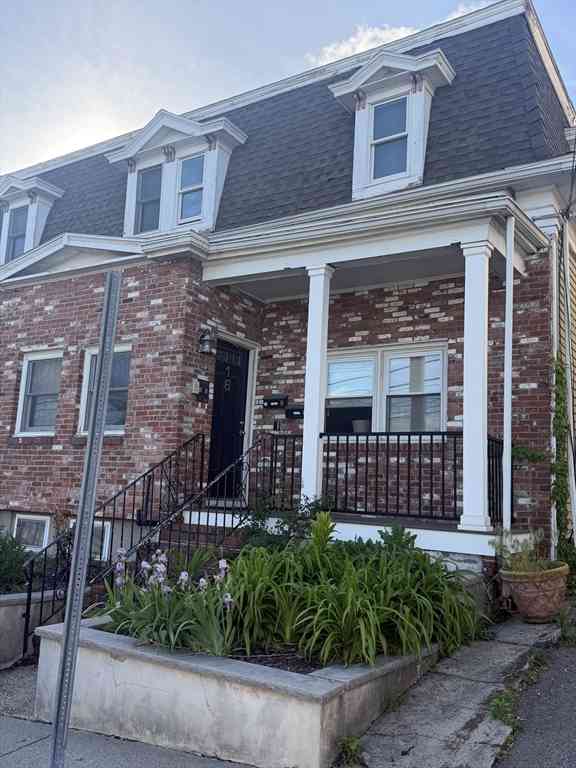 Apartment For Rent - 16 Crescent #2<br/> Somerville, MA 02145
