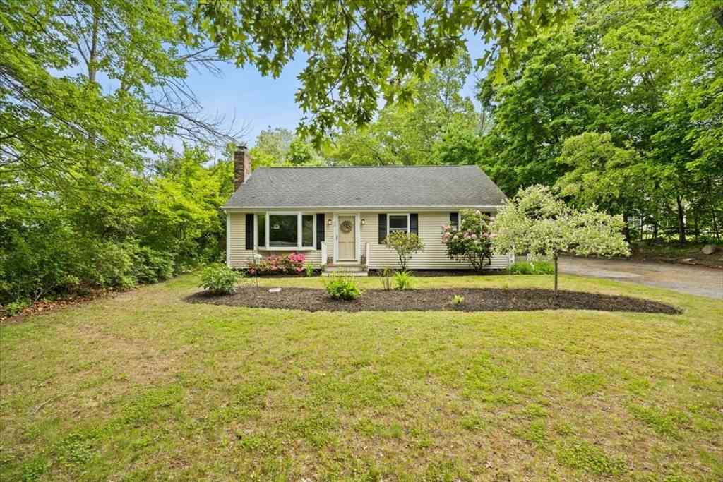 Homes For Sale - 40 Fisher Street<br/> Taunton, MA 02780