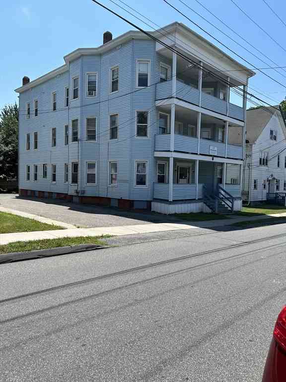 Apartment For Rent - 80 Cochran St #3 L<br/> Chicopee, MA 01020