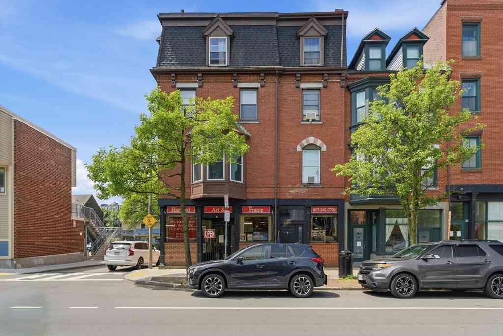 Apartment For Rent - 250-252 Main St #3R<br/> Boston, MA 02129