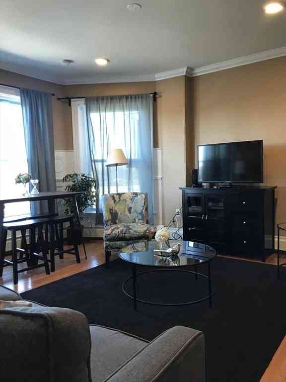 Apartment For Rent - 12 Bay State Rd #3R<br/> Boston, MA 02215