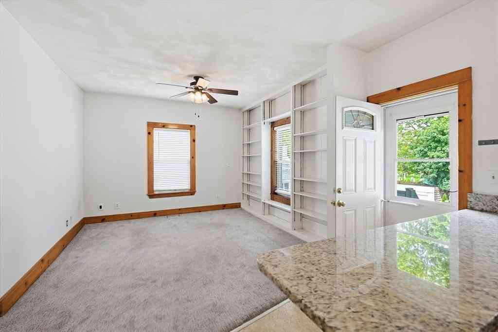 Apartment For Rent - 36 Albion St #2<br/> Malden, MA 02148