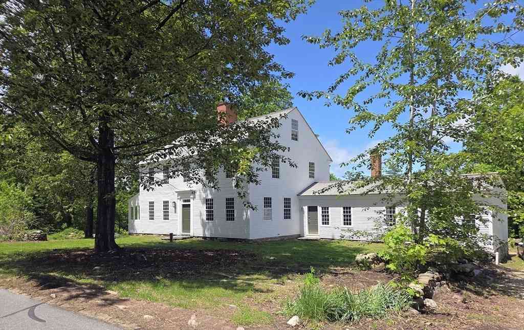 Homes For Sale - 130 West Rd<br/> Petersham, MA 01366