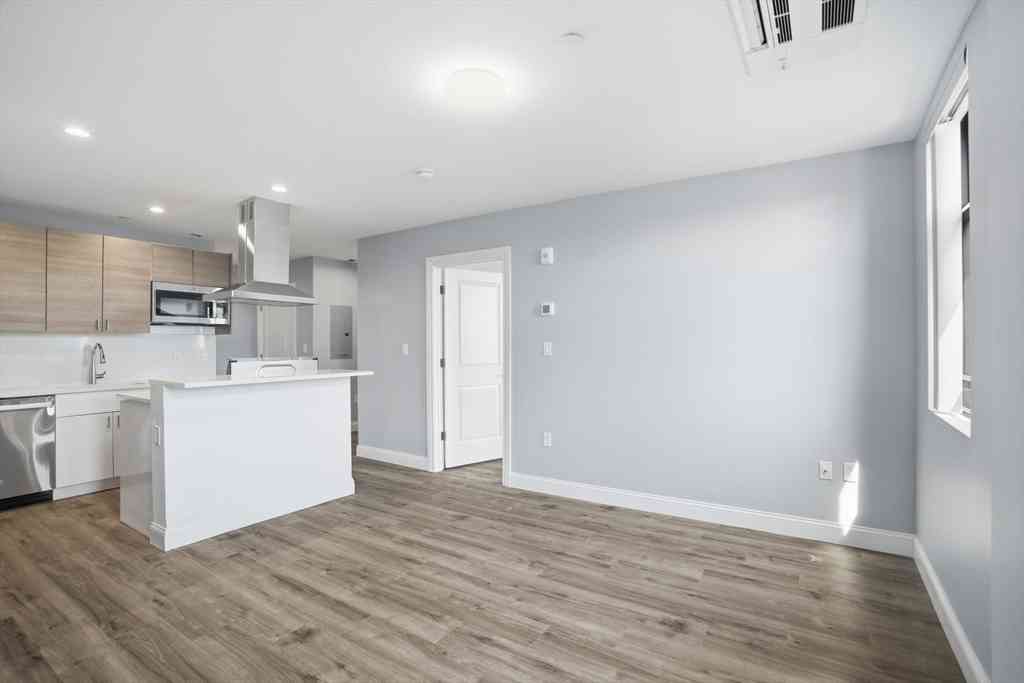 Apartment For Rent - 632 Centre St #305<br/> Boston, MA 02139