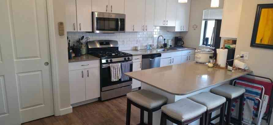 Condo For Rent - 560 Moody #2-A<br/> Waltham, MA 02452