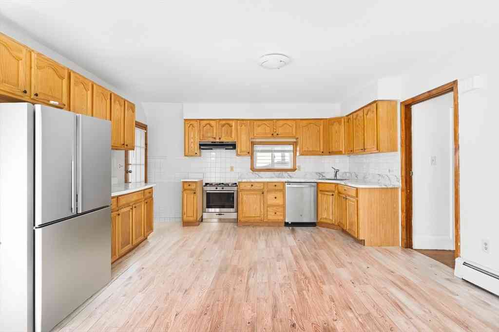 Apartment For Rent - 43 Sargent Ave #2<br/> Somerville, MA 02145