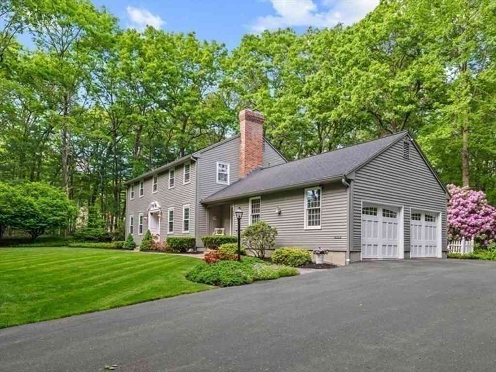 Homes For Sale - 93 Stiles Road<br/> Boylston, MA 01505