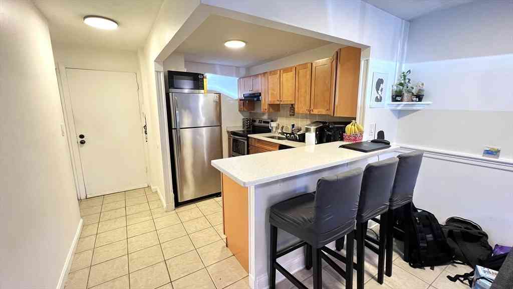 Condo For Rent - 400 Governors Drive #5<br/> Winthrop, MA 02152