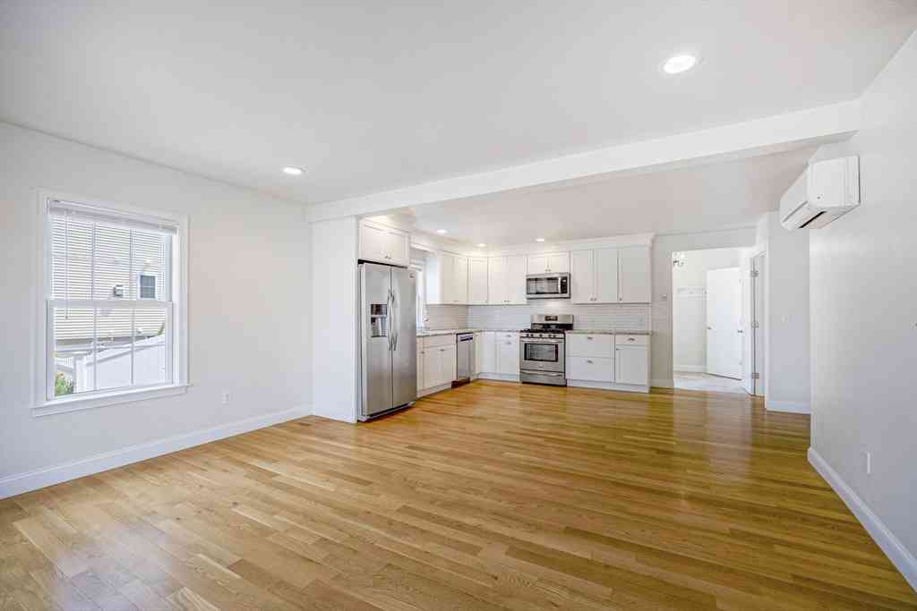 Homes For Rent - 48 Spruce #1<br/> Winchester, MA 01890