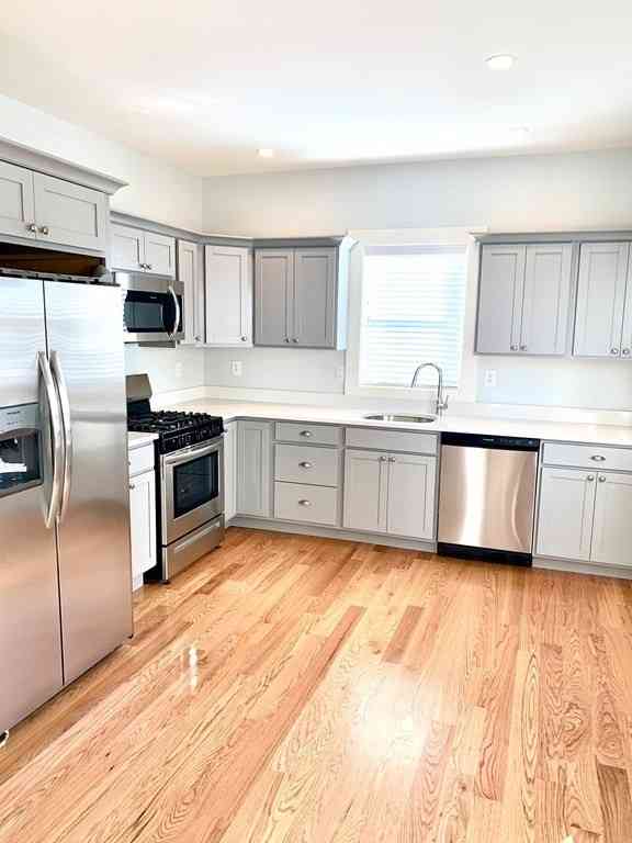 Apartment For Rent - 108 Liberty St #1<br/> Quincy, MA 02169