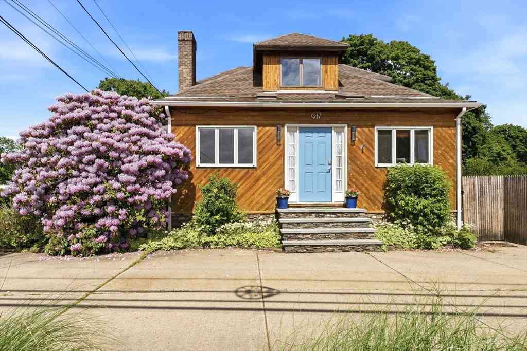 Homes For Sale - 917 Newman Ave<br/> Seekonk, MA 02771