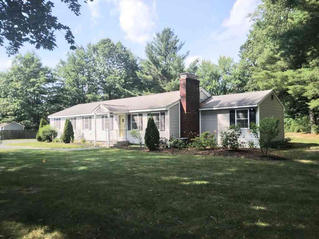 Homes For Sale - 42 Lowell Rd<br/> Middlesex County, Pepperell, MA 01463