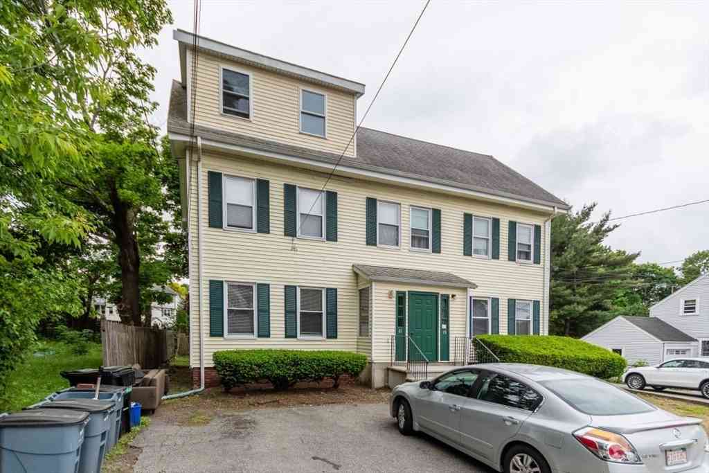 Apartment For Rent - 19-1 Spring Street #1<br/> Stoneham, MA 02180
