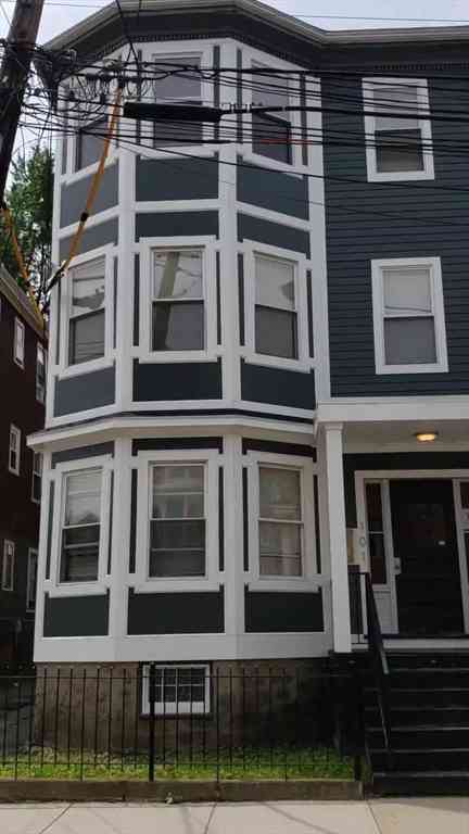 Homes For Rent - 101 Calumet #2<br/> Boston, MA 02120