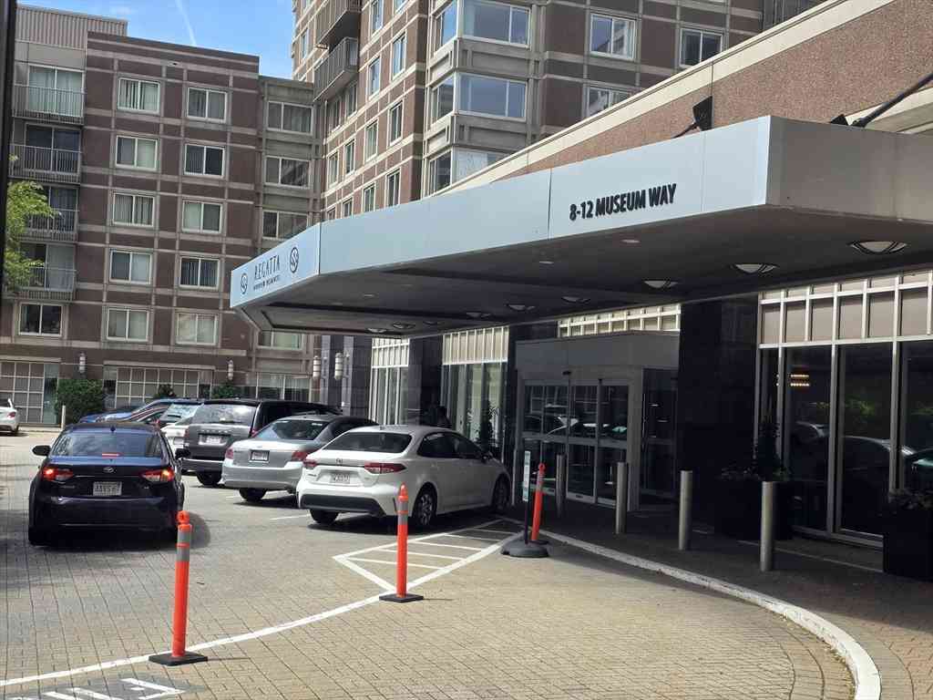 Condo For Rent - 10-12 Museum Way #1727<br/> Cambridge, MA 02141