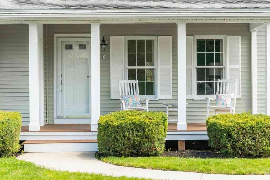 Homes For Sale - 2 Laury Ln<br/> Middlesex County, Littleton, MA 01460