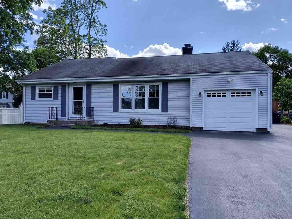 Homes For Sale - 6 Miland Ave.<br/> Middlesex County, Chelmsford, MA 01824