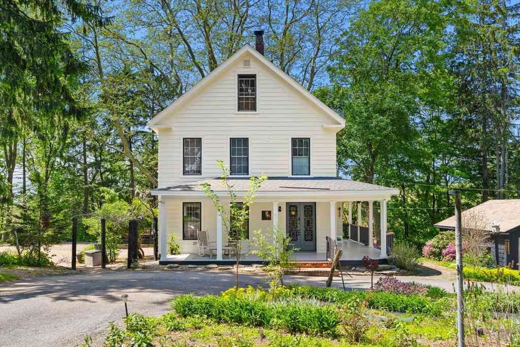 Homes For Sale - 97 King Street<br/> Essex County, Groveland, MA 01834