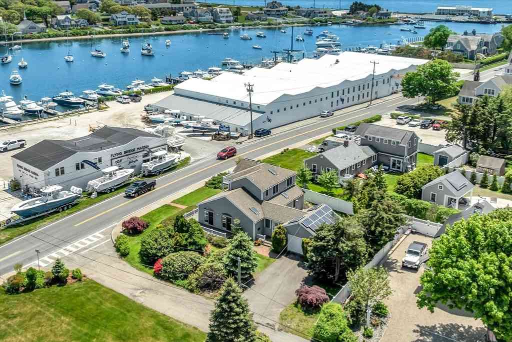 Homes For Sale - 251 Scranton Ave<br/> Barnstable County, Falmouth, MA 02540