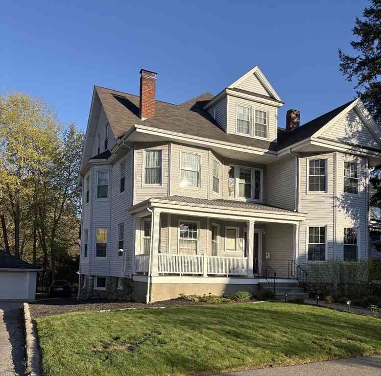 Condo For Rent - 15 Waban #15<br/> Wellesley, MA 02481