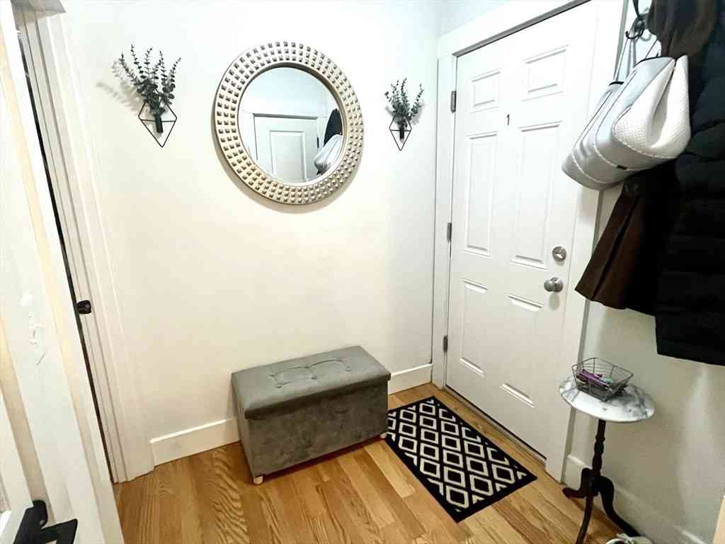 Apartment For Rent - 13 Margaret Street #1<br/> Boston, MA 02113