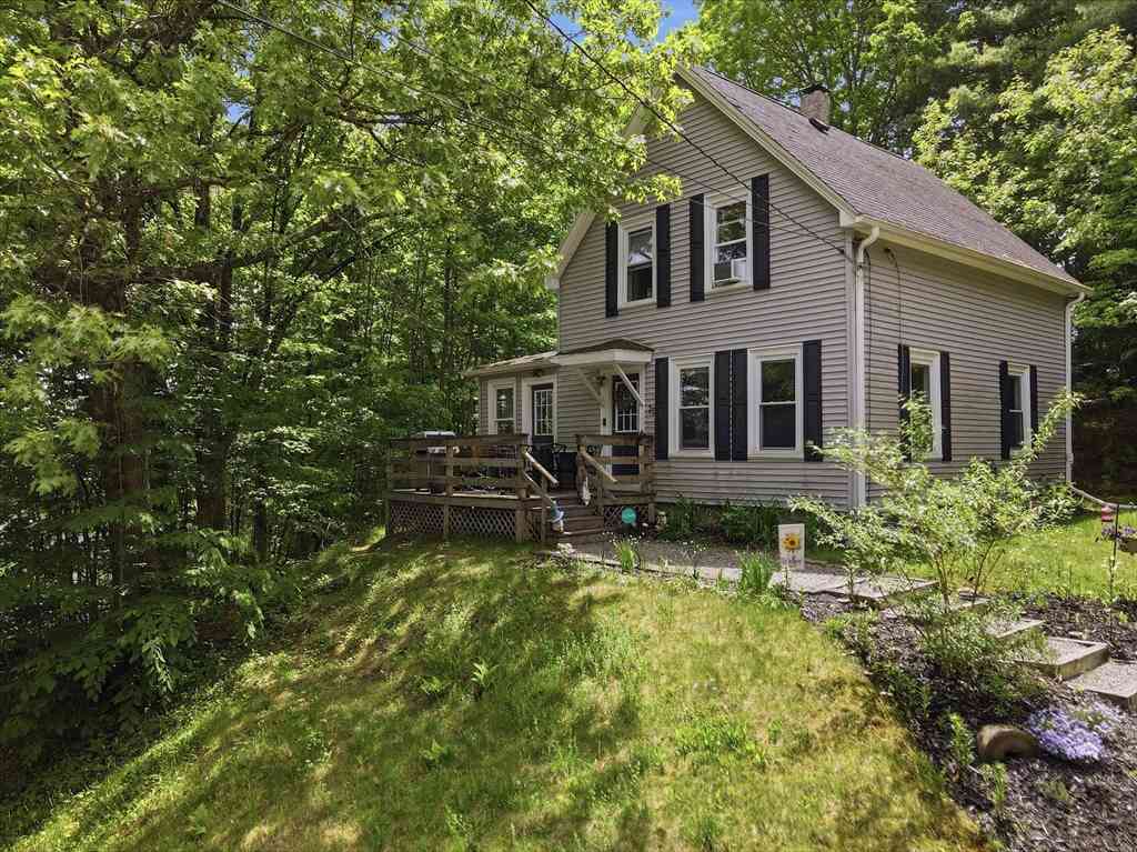 Homes For Sale - 20 Highview Street<br/> Fitchburg, MA 01420
