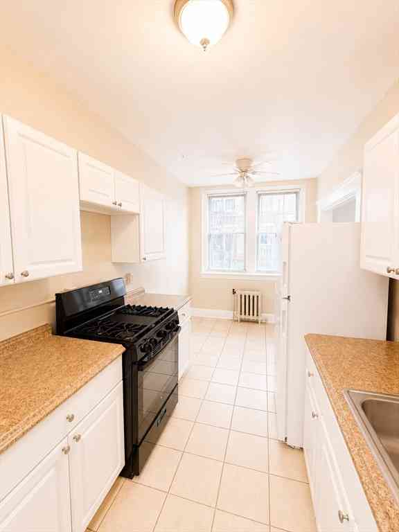 Apartment For Rent - 415 County Street #111<br/> New Bedford, MA 02740