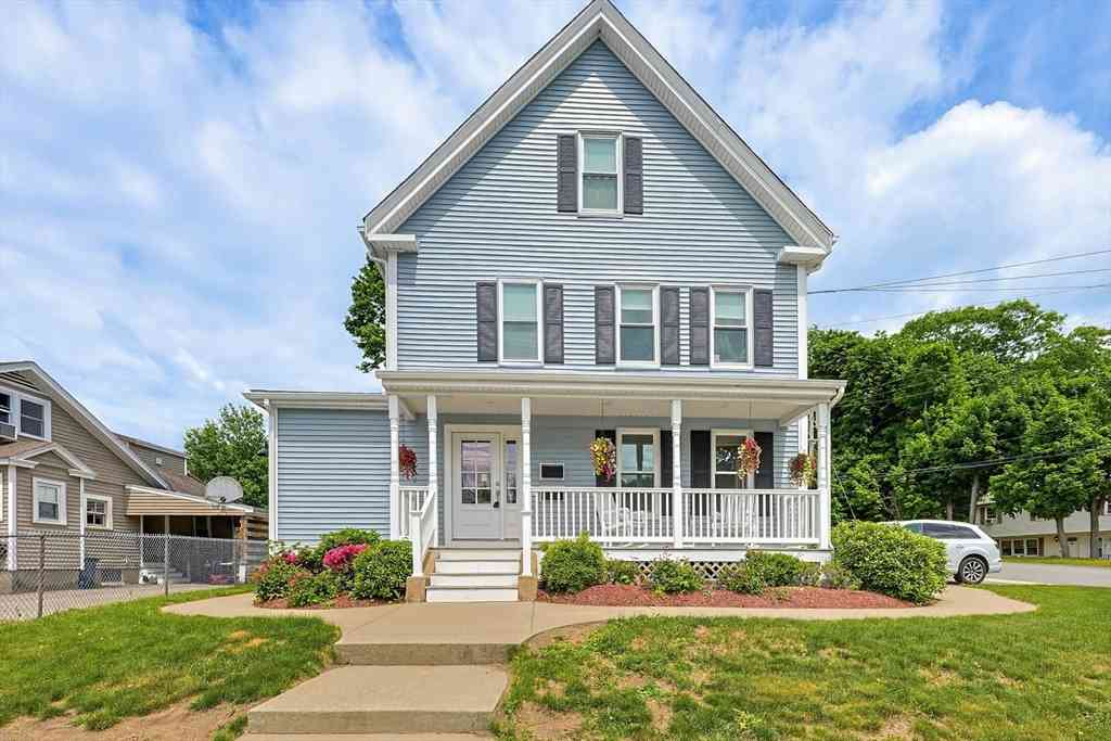 Apartment For Rent - 106 Dean Ave. #1<br/> Franklin, MA 02038