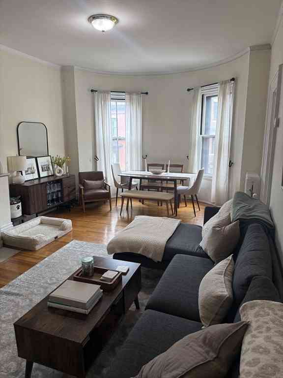 Apartment For Rent - 4 Brimmer #3A<br/> Boston, MA 02108