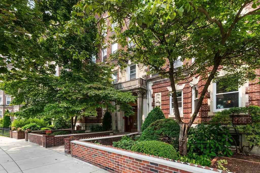 Condo For Rent - 131 Park Drive #3<br/> Boston, MA 02215