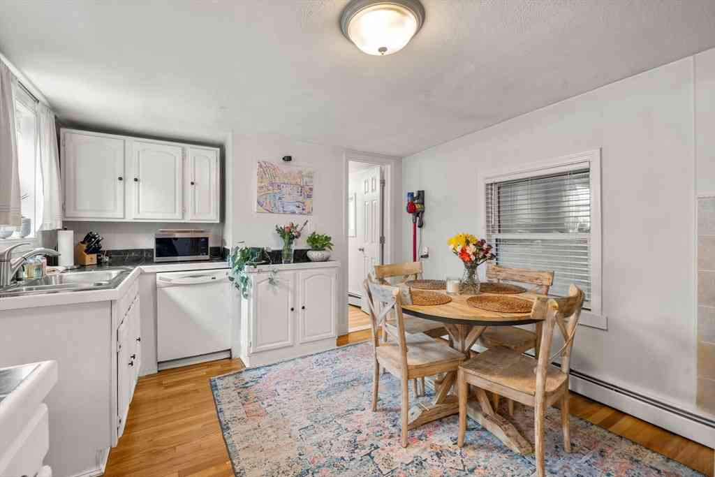 Condo For Sale - 528 E 3rd St #A<br/> Boston, MA 02127