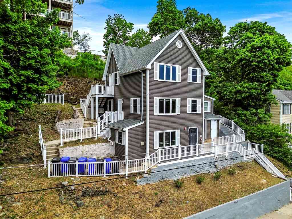 Homes For Rent - 468 Salem St<br/> Malden, MA 02148
