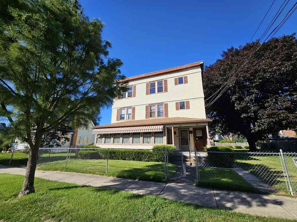 Apartment For Rent - 30 Bemis Street #3<br/> Chicopee, MA 01013